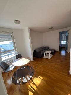 Apartment Jorgovan - Novi Beograd - 9
