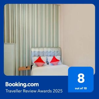 OYO 3389 Sonya Homestay Syariah - 0