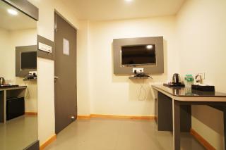 !! Heritage Hotel near Bus Terminus Opposite Central !! - Siliguri - 5