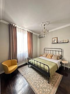 Yulia's beautiful studio - Belgrade - 9
