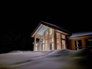 Lyngen Vista - Arctic Luxury - 9