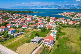 Apartmen with swimming pool Nikola - Nin - 0