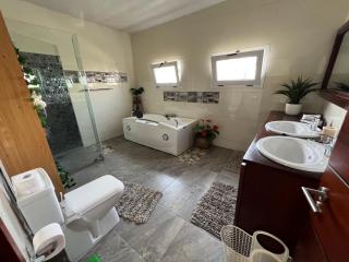 Villa Kynola -Piscine-Wifi-Parking-Netflix-Bose HP - 4