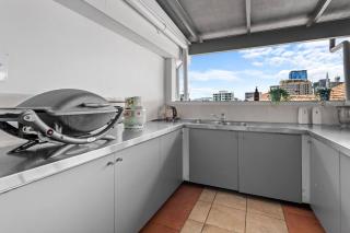 Lux Penthouse, Private Rooftop - Brisbane - 5