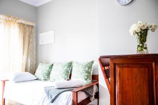 Earthy Inn - Succulent - Pretoria - 4