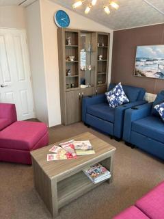 Homely Caravan With Decking At Manor Park, Hunstanton Ref 23036C - Hunstanton - 5