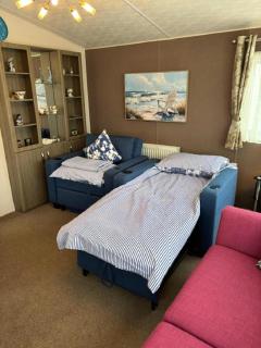 Homely Caravan With Decking At Manor Park, Hunstanton Ref 23036C - Hunstanton - 4