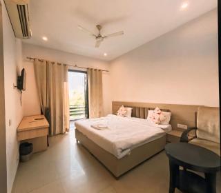 Global luxury stay - Gurgaon - 3