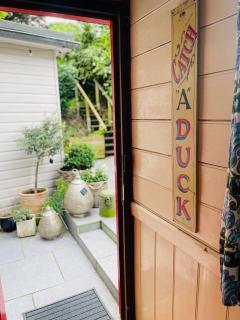 Tin tabernacle perfect for group getaways - 2