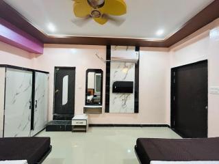 hotel nishant palace - - 8