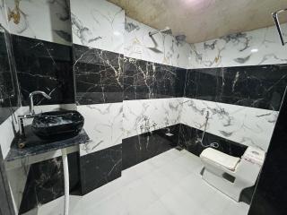 hotel nishant palace - - 6