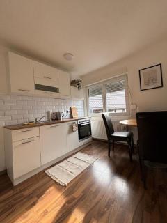 Gemütliche 2 Zimmer Wohnung in bester Lage - Menden - 0