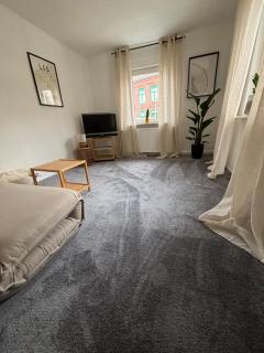Gemütliche 2 Zimmer Wohnung in bester Lage - Menden - 2