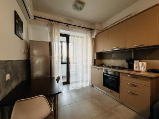 Hai sa vezi Palatul Culturii de la geamul locatiei tale - Confort, Locație Ideală, Apartament Modern - Iaşi - 4