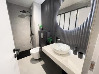Appartement Étoilé, Plage, Parking, WiFi, Calme - La Grande-Motte - 8