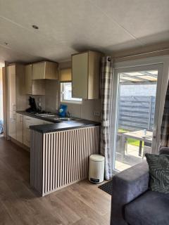 Mikas Ferienhaus mit Flussblick - 1