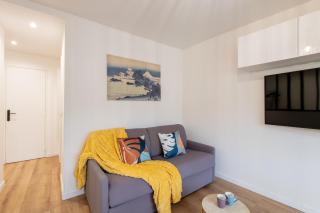 Amazing deal - Central Location near the metro, Modern amenities and style - Paris - 4