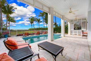 Serenity, Luxury Beachfront Vacation Paradise, Sleeps 12 - 8