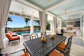 Serenity, Luxury Beachfront Vacation Paradise, Sleeps 12 - 3