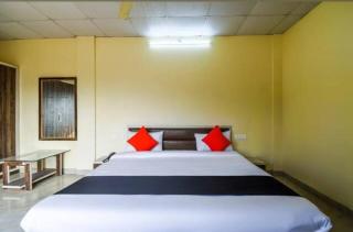 Dwaraka Lodging - Talegaon Dābhāde - 7