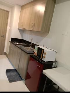1 Bedroom unit in Fame Residence Tower 4 - 15TH FLR - Manila - 2