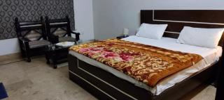 The Royal Palace Guest House - 1