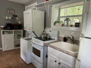 Little Southern Charm - - 3