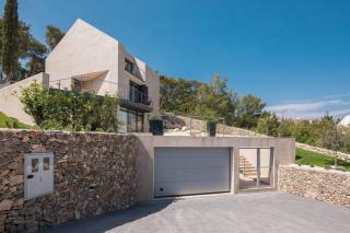 Unique 4-Bedroom Villa SemperVivum with pool in Sutivan - Sutivan - 6