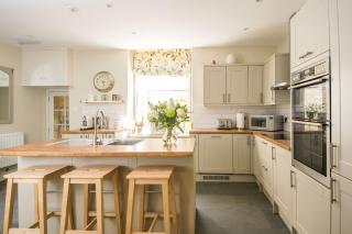 Bespoke Central Town House - Bath - 4