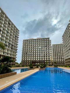 Cozee Staycations - 9