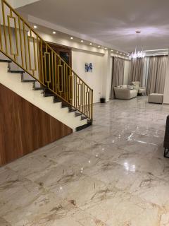 Duplex in district 9 bostan st - Sheikh Zayed - 9