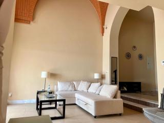 Luxury 1 bed villa with beach view - 2