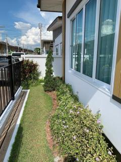 Minimalist Home 15 Mins to City - - 8