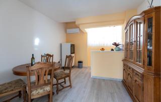 Beautiful Apartment In Ploce With Wifi - 9