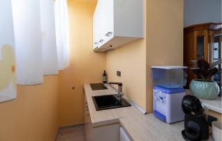 1 Bedroom Lovely Apartment In Ploce - Ploče (Porto Tolero) - 8