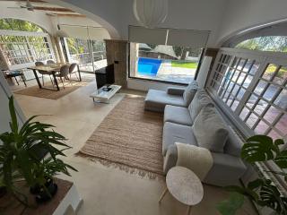 Costa Maresme Barcelona , Relax & Pool - 0