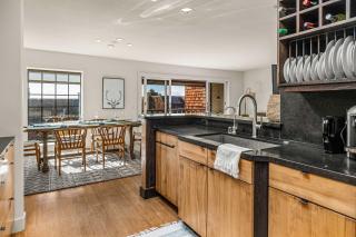 Coastal View at Torrey Pines townhouse - 2