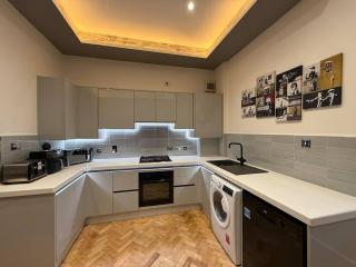 Hi spec Victorian apartment with Rooftop Hot tub - Bristol - 6