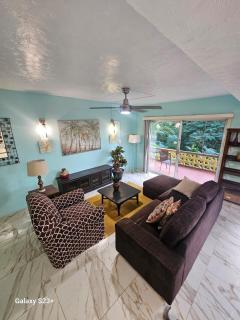 Caret Bay Tropical Retreat - - 4