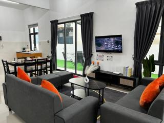 New Luxury Semi-D In Banting, Pantai Morib - Nearby Tanjung Sepat - Banting - 6