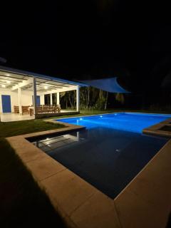 Casa Santorini - Lindo Jardin con Piscina - El Cebollito - 8