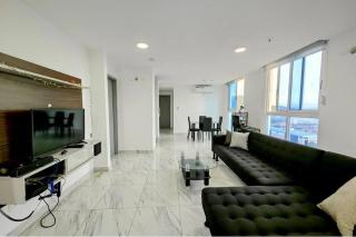 Room in Guest room - Sofa, Balcony, Sea view, Pool and RoofTop mini price - Città di Panama - 2