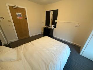 The Phoenix Inn - Newport - 8