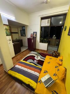 Cozy 1BHK for Couples & Family - Gurgaon - 6