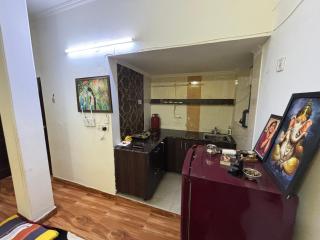 Cozy 1BHK for Couples & Family - Gurgaon - 8