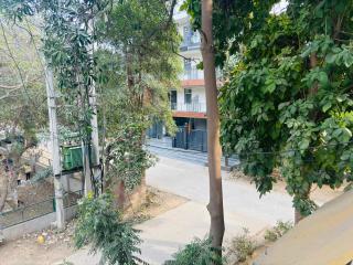 Cozy 1BHK for Couples & Family - Gurgaon - 9