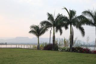 Mastiff Select Riveria Resort, Igatpuri Road, Nashik - Wādhiware - 5