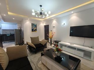 Studio & 2B - Volaire Suites - 9