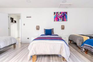hostal mancora - Santiago - 2