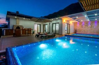 KaşHoneymoonVillawith indoorhotpool andseaview - Kaş - 5